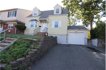 Primary listing photos for listing ID 454026