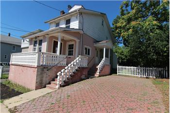 Primary listing photos for listing ID 454027