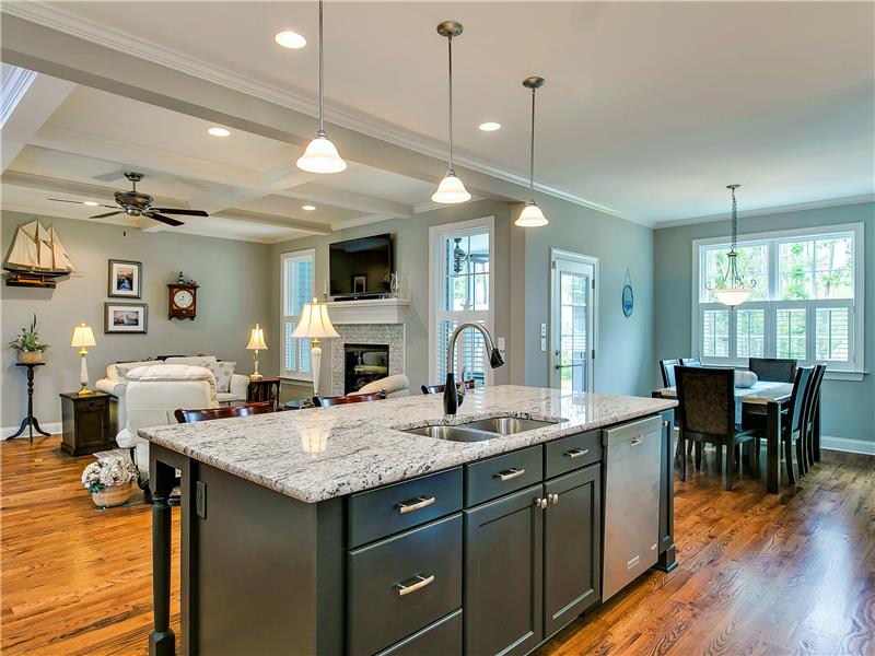 OPEN FLOOR PLAN DONE RIGHT!