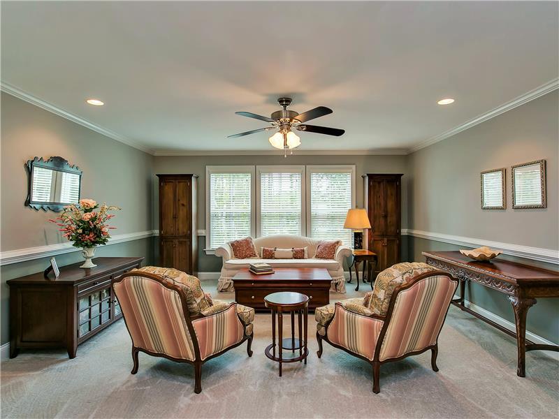 2ND FLOOR LOFT