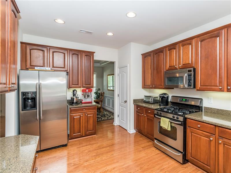 Kitchen - Granite Counter Tops