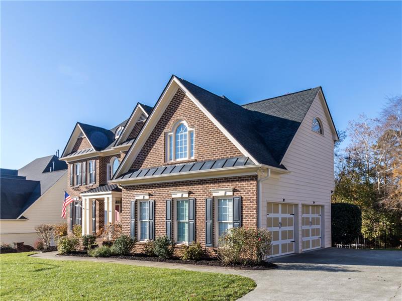2+ SIDE ENTRY GARAGE