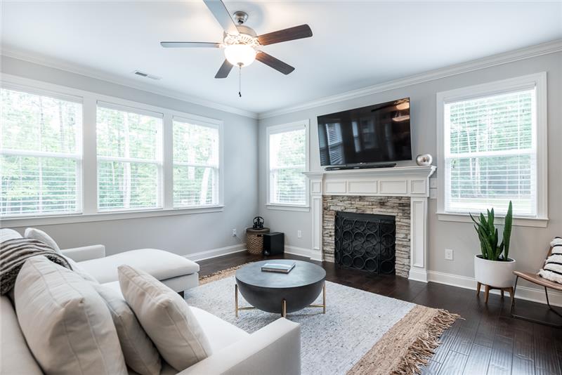 Family Room - Gas Fireplace with Tile Surrounds