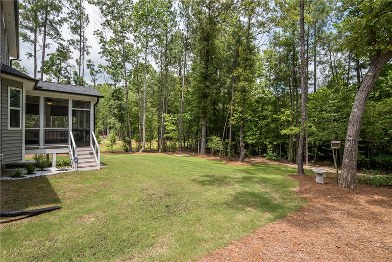 Space to Garden & For Your Pets!