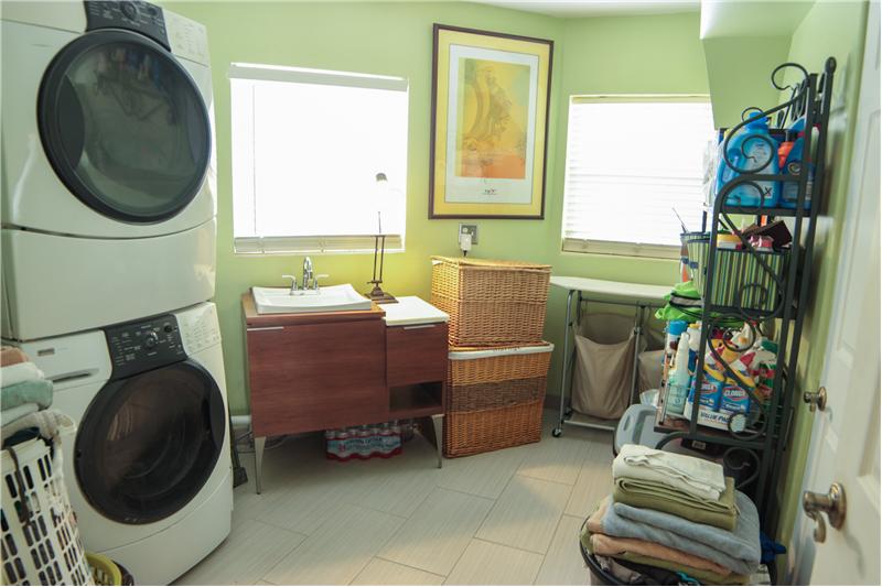 Indoor laundry room