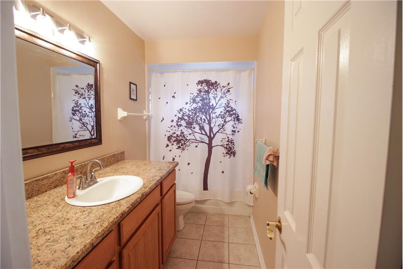 2nd bathroom