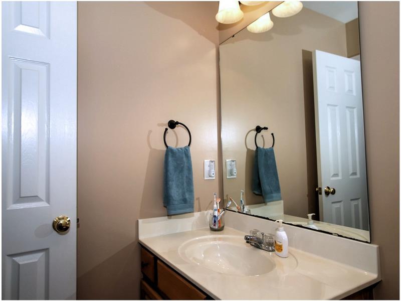 2nd Bathroom - Apex NC Real Estate Woodridge Homes for Sale