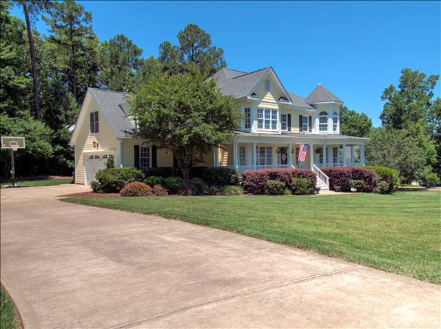 Find Homes for Sale in Apex NC
