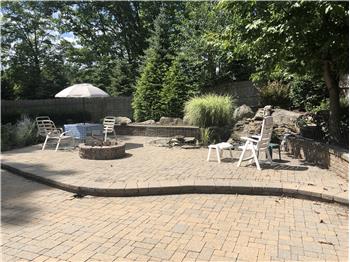 Primary listing photos for listing ID 519535