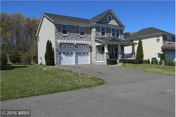 Primary listing photos for listing ID 448126