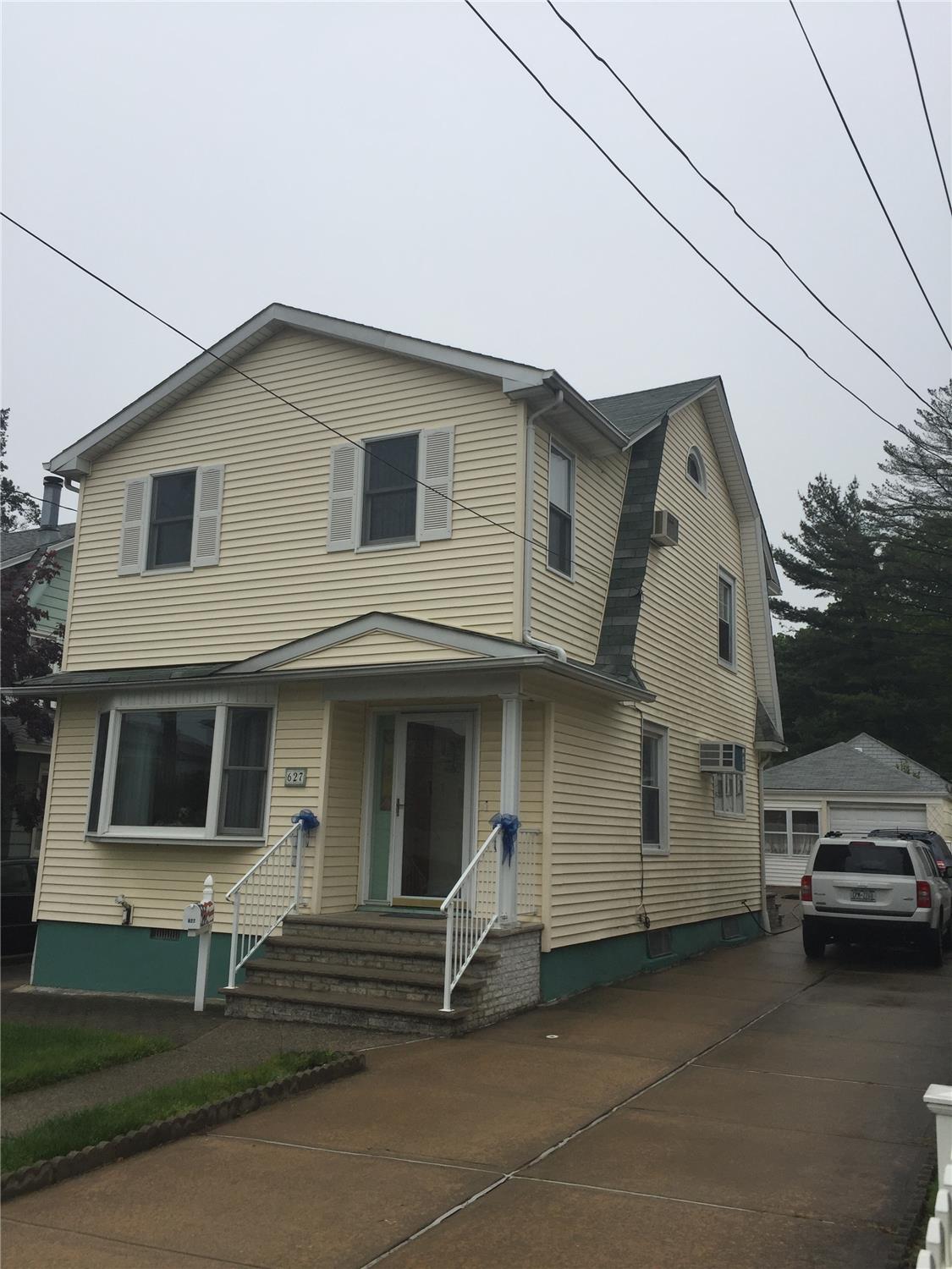 627 Bement Ave, Staten Island, NY 10310 MLS 1110887 By Arlene Trunzo