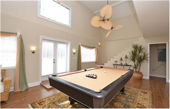 Primary listing photos for listing ID 474220