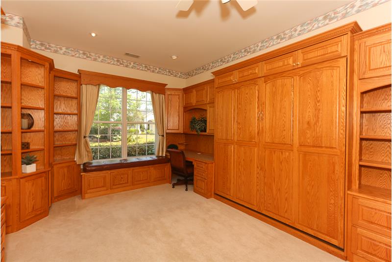 Sleek lines make this a wonderful multi-purpose room.  Great for playing Bunco, chess, cards, or your favorite puzzles.