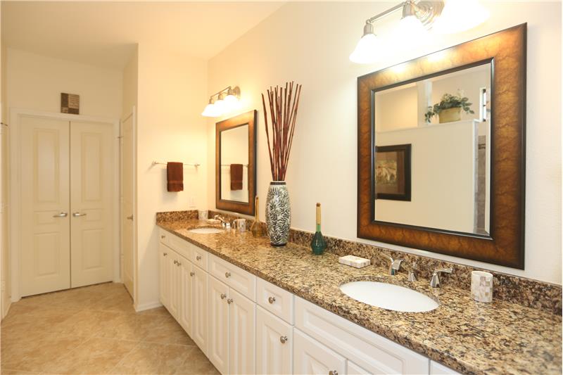 Owners' bathroom