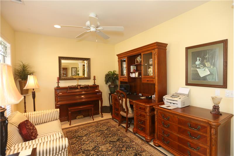 Den/office