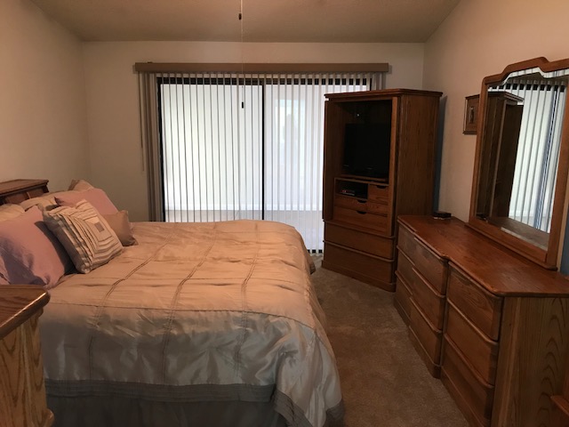 Master Bedroom with access to AZ room