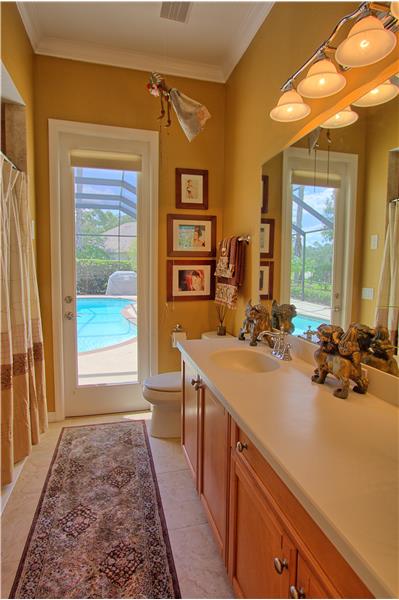 5003 Waydale Lane Tampa, FL 33647_Pool Bathroom