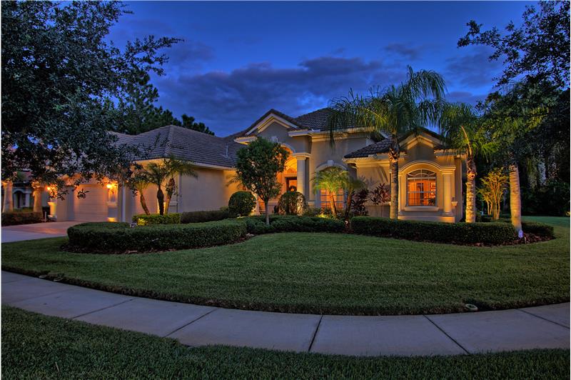 5003 Waydale Ln Tampa, FL 33647_Twilight View of Extensive Landscape & Grounds Lightning
