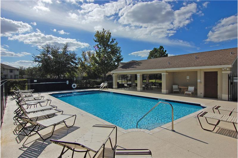 Saddle Creek Manor TH Community Pool & Cabana