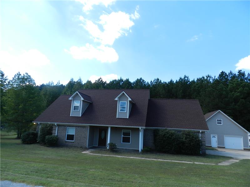 111 Pinetree Dr., Mooreville, MS