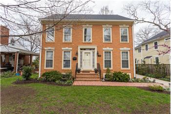 Primary listing photos for listing ID 469786