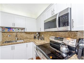 Primary listing photos for listing ID 476027