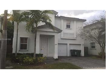 Primary listing photos for listing ID 476257