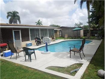 Primary listing photos for listing ID 479036