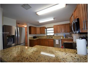 Primary listing photos for listing ID 479041