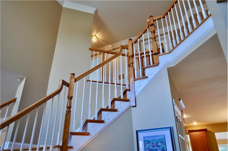 Turned staircase to upper level.
