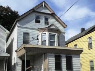 Primary listing photos for listing ID 425315