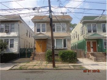 Primary listing photos for listing ID 425316