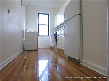 Primary listing photos for listing ID 518028