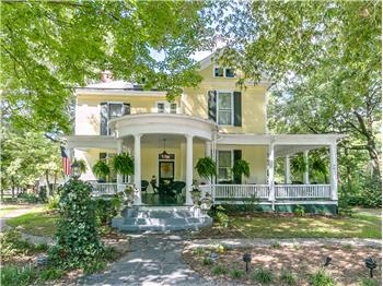 Primary listing photos for listing ID 500882