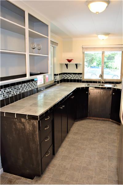 Gorgeous counter tops!