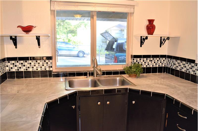 Lots of windows to keep your kitchen bright and cheery!
