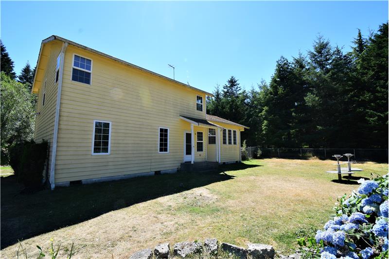 This beautiful home built in 1993 is on 5 full acres of property.  It has a 2 stall barn with run-ins & hay shed.
