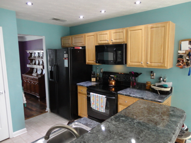 Open and spacious kitchen