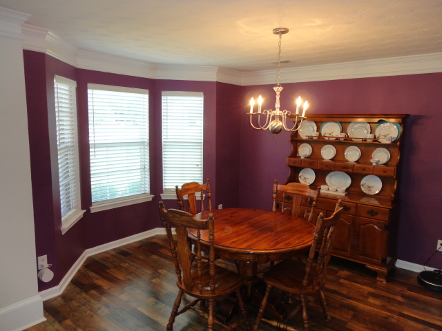 Separate dining room