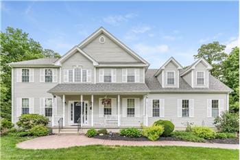 Primary listing photos for listing ID 517372