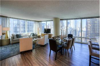 Primary listing photos for listing ID 467912