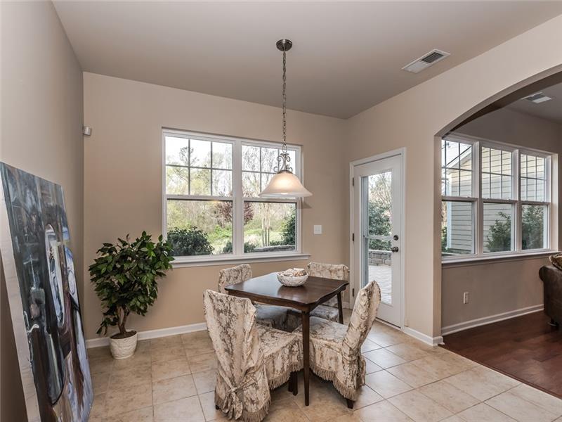 11312 Ardrey Crest Drive: Sunny breakfast area perfect for daily dining and casual entertaining.