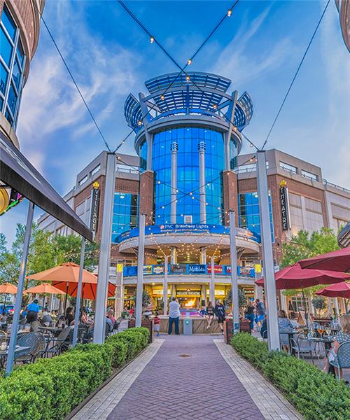 Trendy and popular Ballantyne Village nearby where you can shop, dine, watch a movie