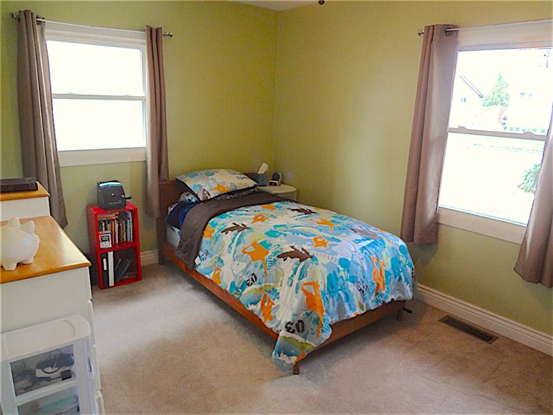 2nd Bedroom