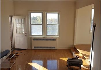 Primary listing photos for listing ID 465783