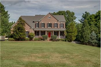 Primary listing photos for listing ID 448133