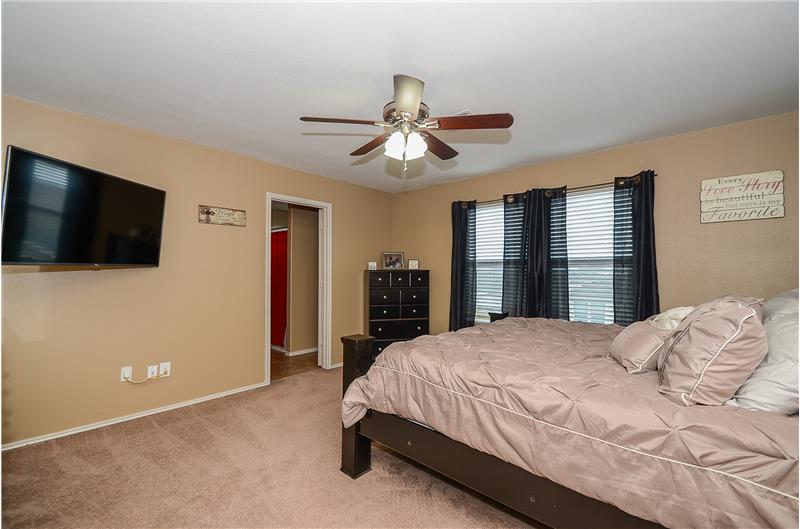Open and Large Master Bedroom Suite