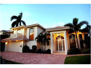 Primary listing photos for listing ID 426745