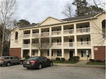 Primary listing photos for listing ID 504023