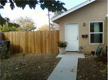 Primary listing photos for listing ID 417770